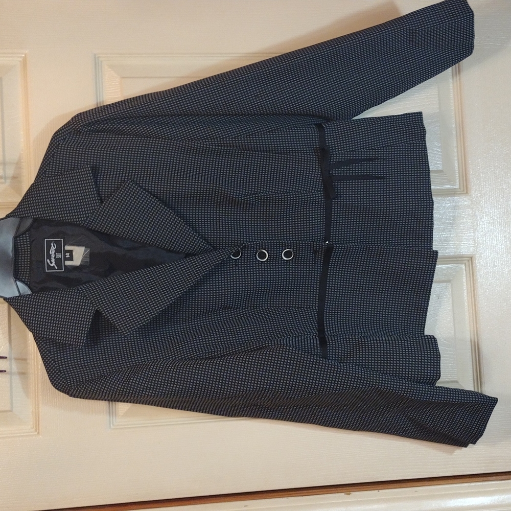 Women's Sweet Suit  pleated 2 piece skirt set 14.